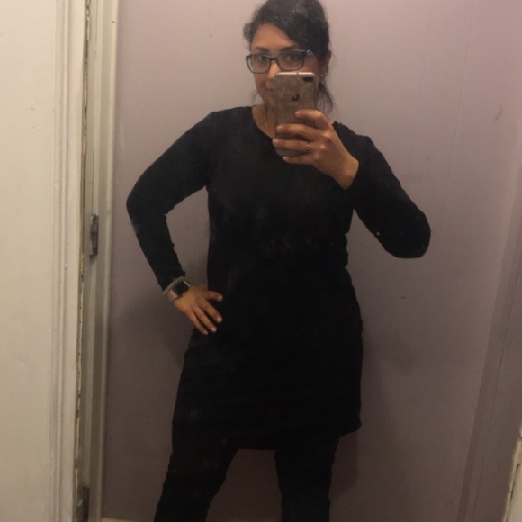 Meet your Posher, Cinthya - Picture 3 of 3